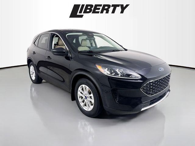 2022 Ford Escape SE's photo