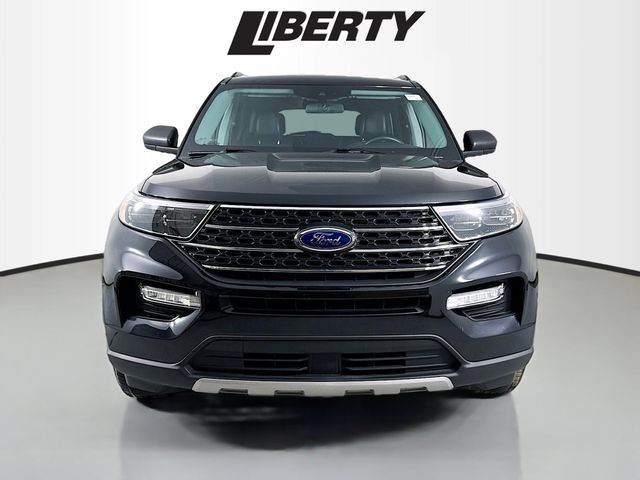 Used 2022 Ford Explorer XLT with VIN 1FMSK8DHXNGA23796 for sale in Brunswick, OH