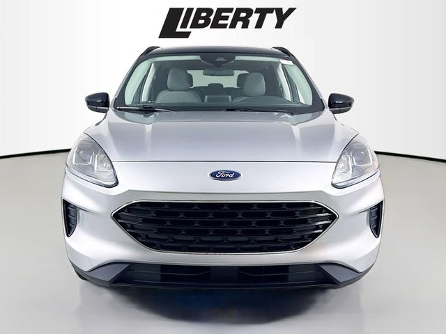 2022 Ford Escape SE Hybrid photo 2