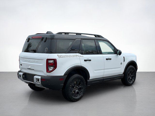 2025 Ford Bronco Sport Outer Banks photo 3