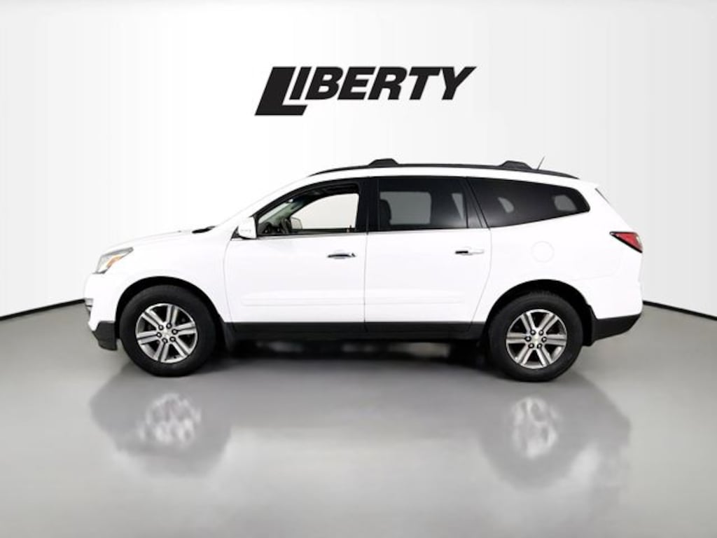Used 2017 Chevrolet Traverse 2LT SUV