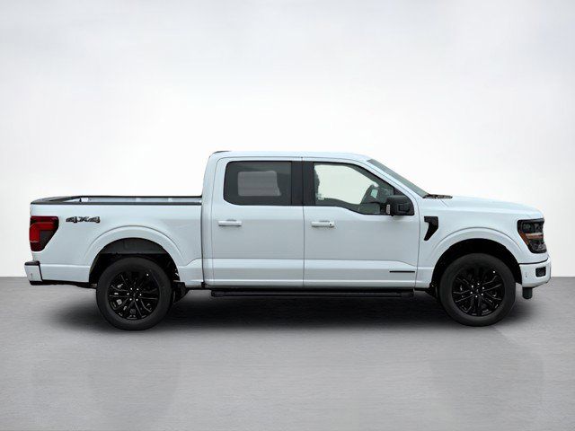 2025 Ford F-150 XLT photo 2