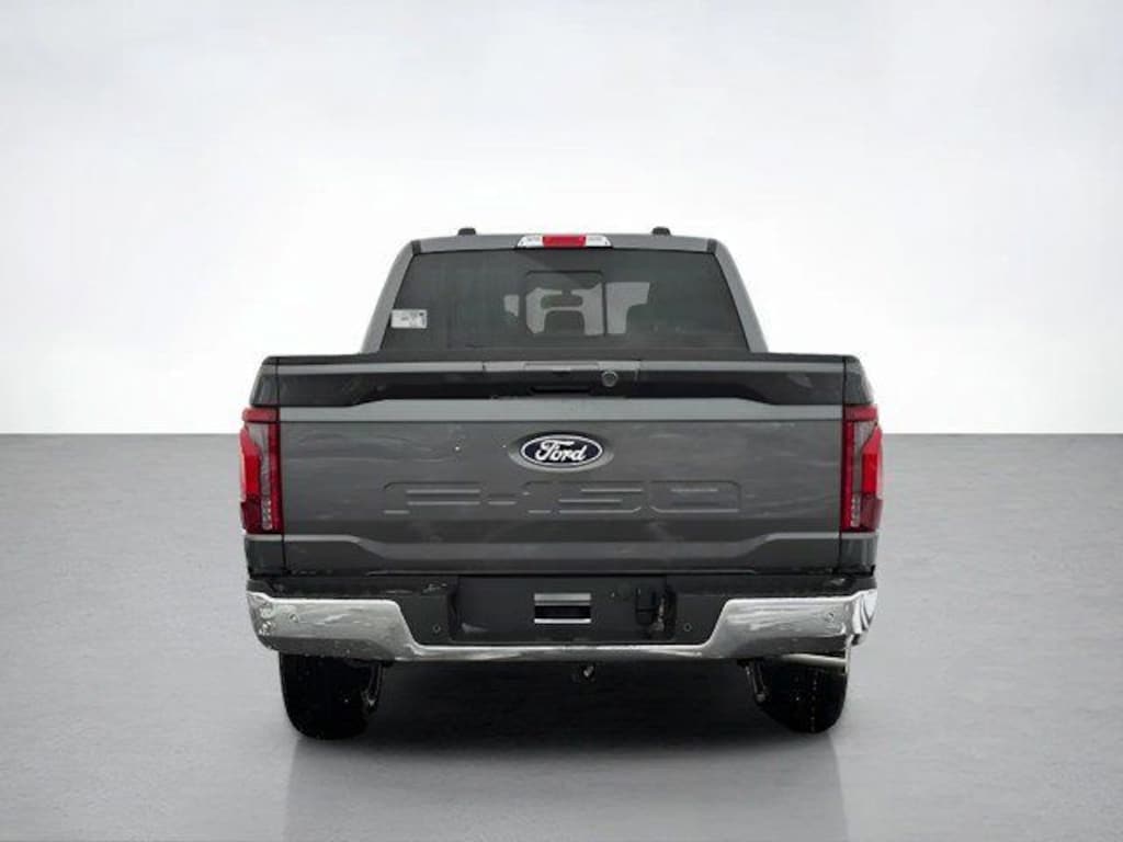 New 2025 Ford F-150 Lariat Truck