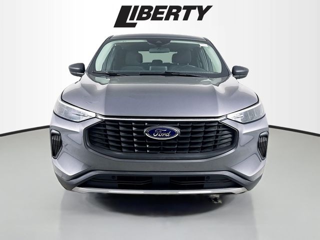 2024 Ford Escape Active photo 2
