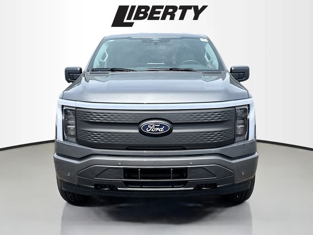 2025 Ford F-150 Lightning photo 2