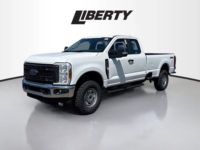 2025 Ford F-250 photo 3