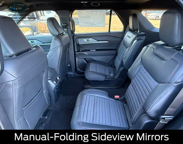 2026 Ford Explorer ST-Line - Photo 15