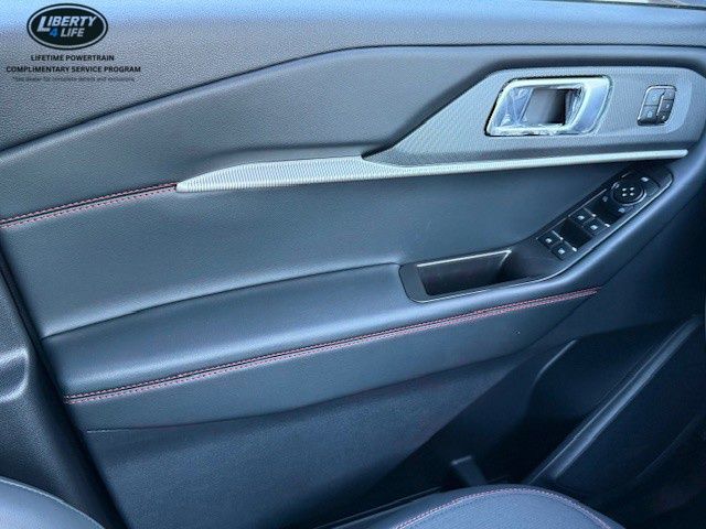 2026 Ford Explorer ST-Line - Photo 33