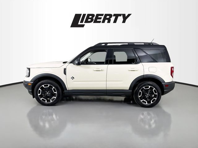 2024 Ford Bronco Sport Outer Banks photo 3