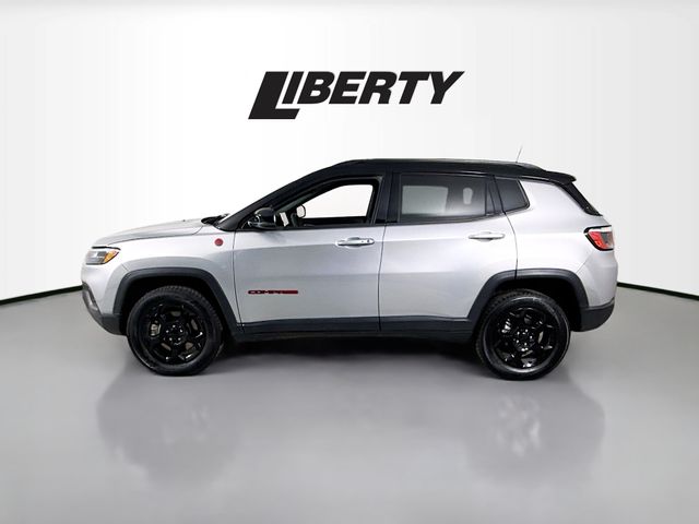 2023 Jeep Compass Trailhawk photo 4