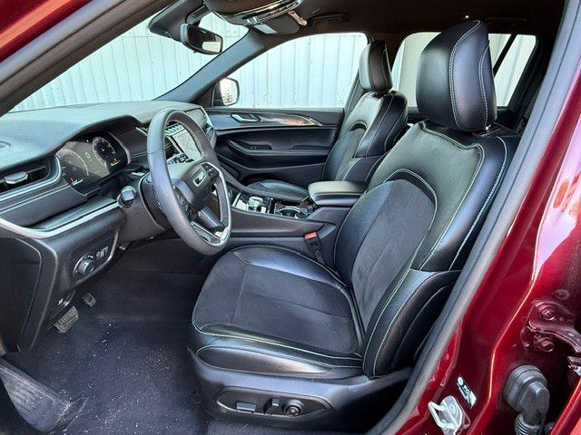 2023 Jeep Grand Cherokee Altitude - Photo 12