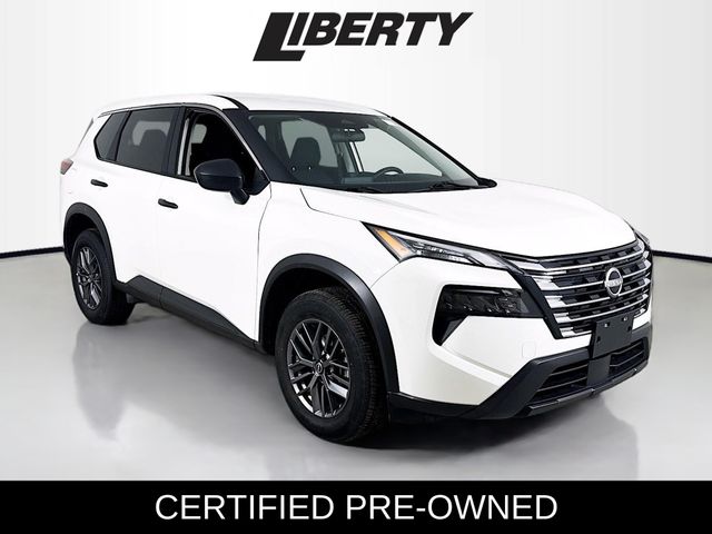 2024 Nissan Rogue S's photo