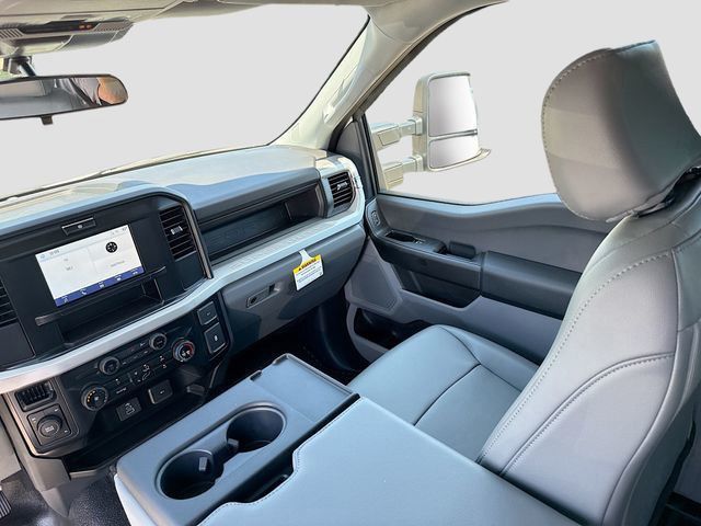 2025 Ford F-250 Super Duty XL - Photo 21