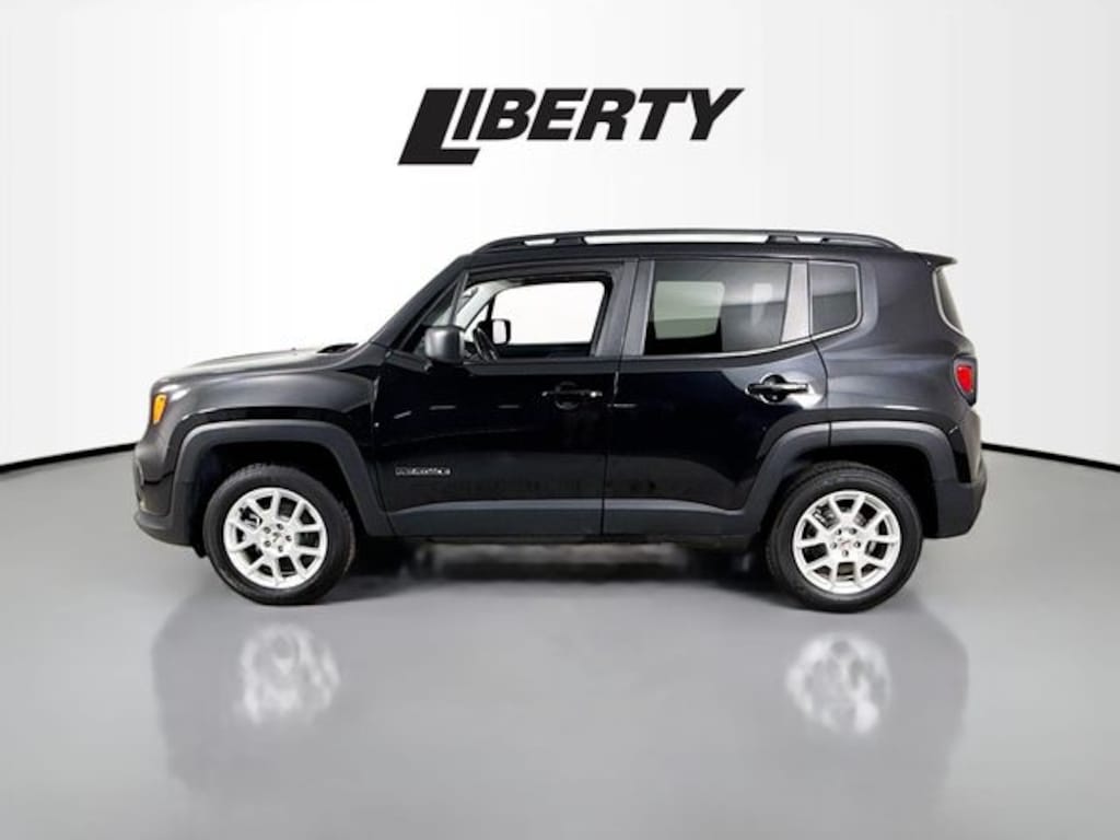 Used 2022 Jeep Renegade Latitude SUV