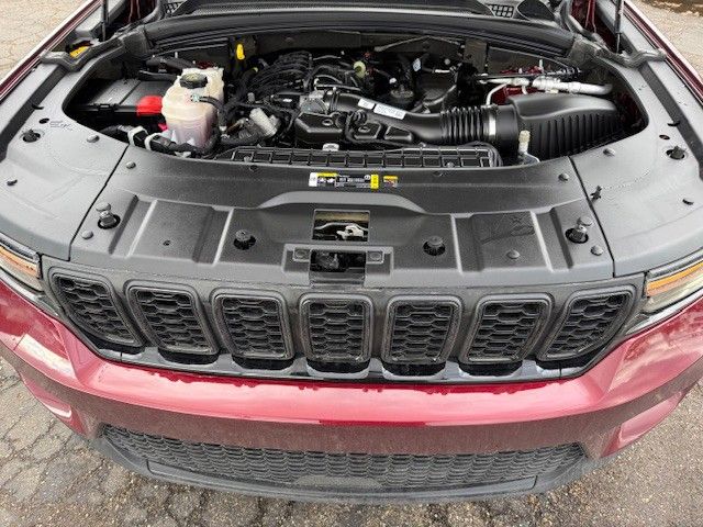 2023 Jeep Grand Cherokee Altitude - Photo 35