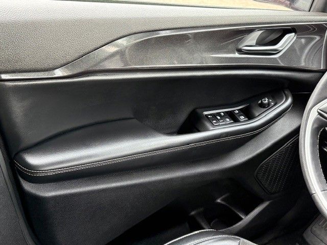 2023 Jeep Grand Cherokee Altitude - Photo 31