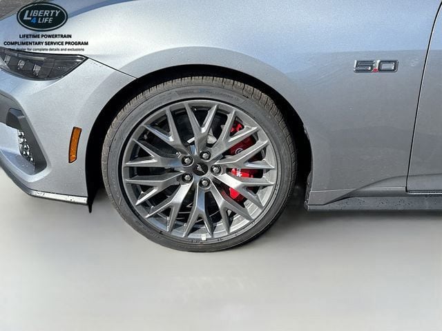 2025 Ford Mustang GT Premium Convertible - Photo 33