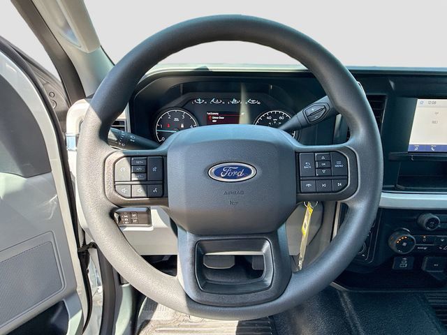 2025 Ford F-250 Super Duty XL - Photo 11