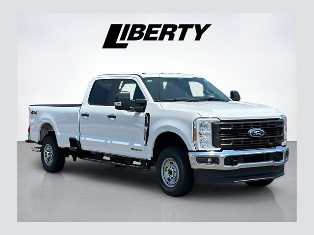 2026 Ford F-350 XL 4x4 Crew Cab 8' Box SRW's photo