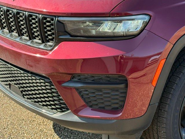2023 Jeep Grand Cherokee Altitude - Photo 9
