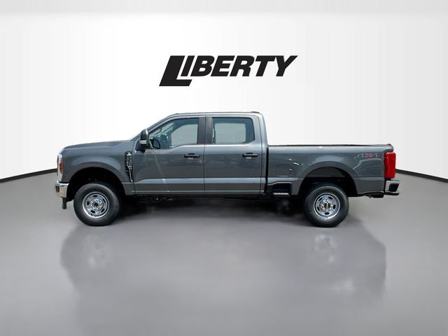2025 Ford F-350 photo 4