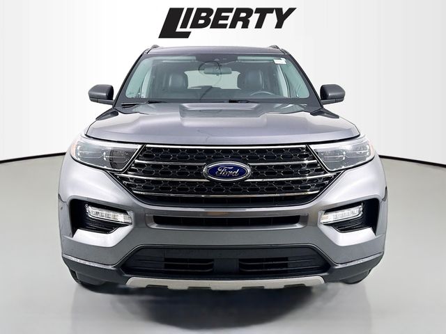 Used 2022 Ford Explorer XLT with VIN 1FMSK8DH0NGA18641 for sale in Canton, OH