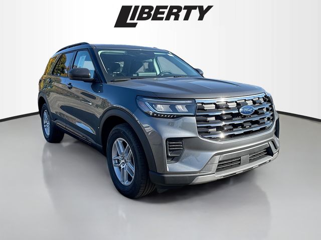 2026 Ford Explorer Active's photo