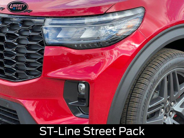 2026 Ford Explorer ST-Line - Photo 10