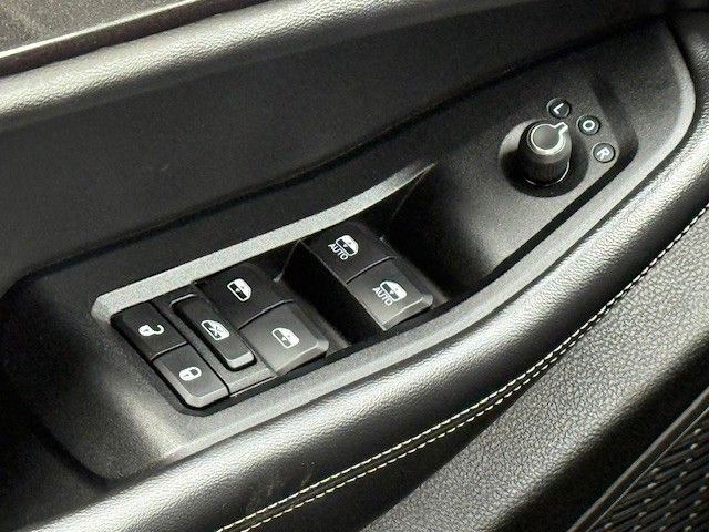 2023 Jeep Grand Cherokee Altitude - Photo 32