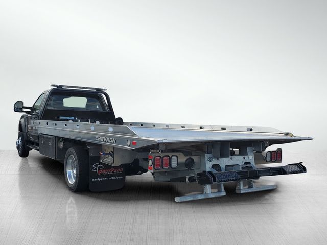 2023 Ford F-550 photo 4