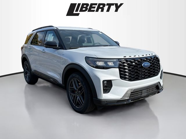 2026 Ford Explorer ST-LINE's photo