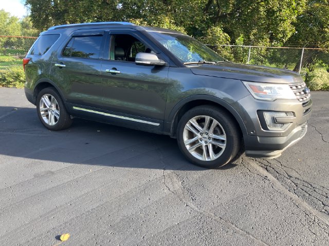 Used 2016 Ford Explorer Limited with VIN 1FM5K8F87GGA31836 for sale in Canton, OH