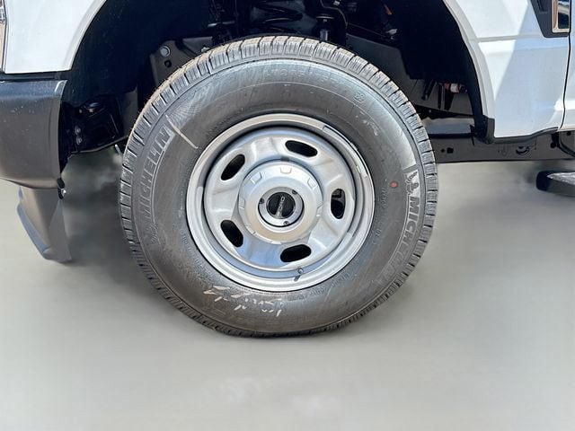 2025 Ford F-250 Super Duty XL - Photo 29