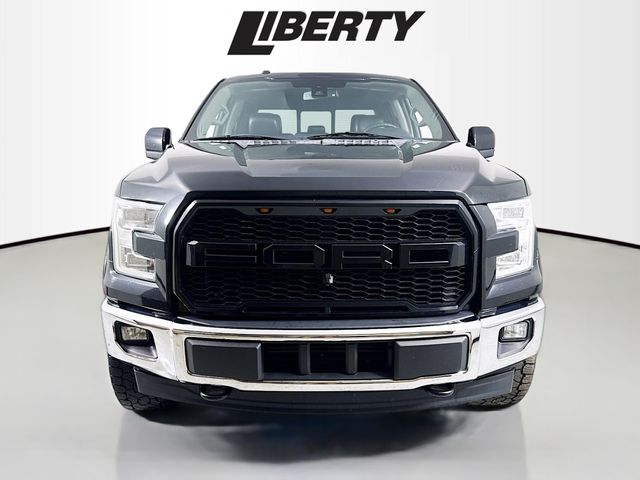 2016 Ford F-150 Lariat photo 2