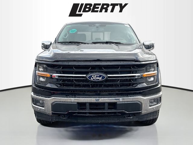 2025 Ford F-150 XLT photo 2