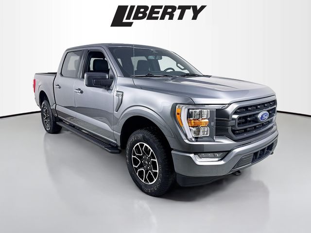 2022 Ford F-150 XLT's photo
