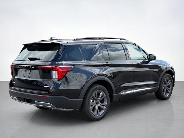 2025 Ford Explorer photo 3