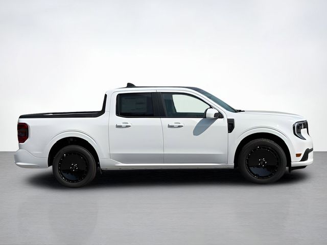2025 Ford Maverick photo 2