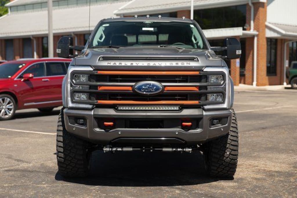 New 2024 Ford F-250SD Lariat Truck