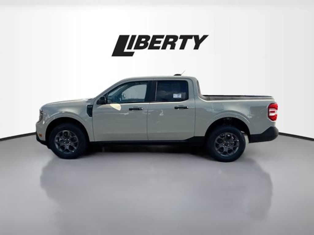 New 2025 Ford Maverick XLT Truck