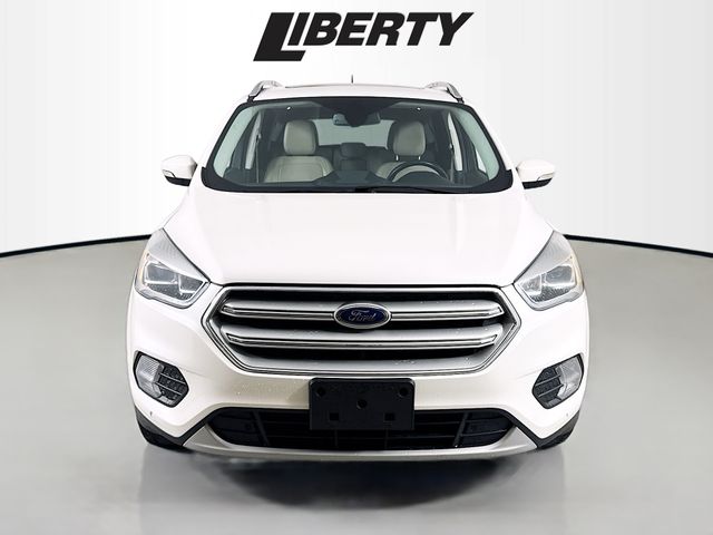 2018 Ford Escape Titanium photo 2