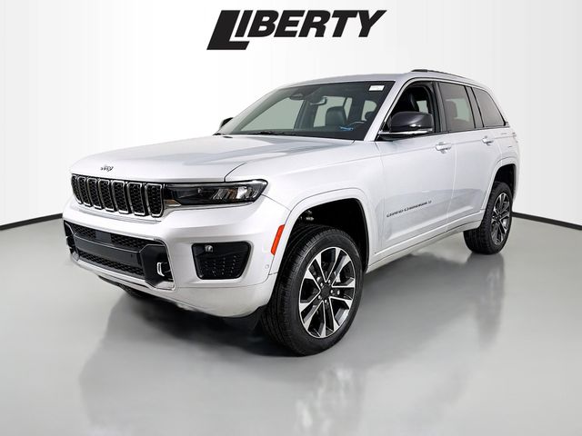 2022 Jeep Grand Cherokee Overland photo 3