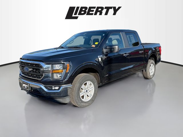 2023 Ford F-150 XLT photo 3