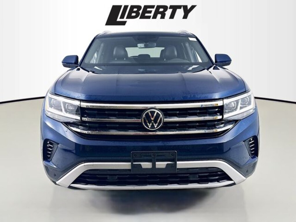 Certified 2022 Volkswagen Atlas Cross Sport 2.0T SE w/Technology SUV