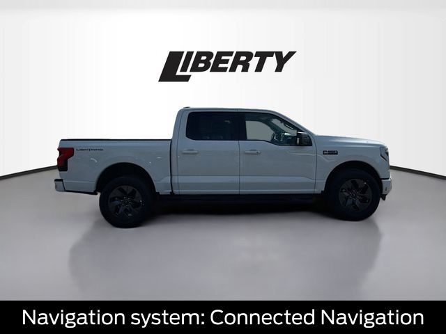 2025 Ford F-150 Lightning Flash - Photo 8