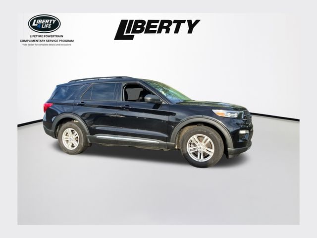 2023 Ford Explorer XLT 4WD's photo
