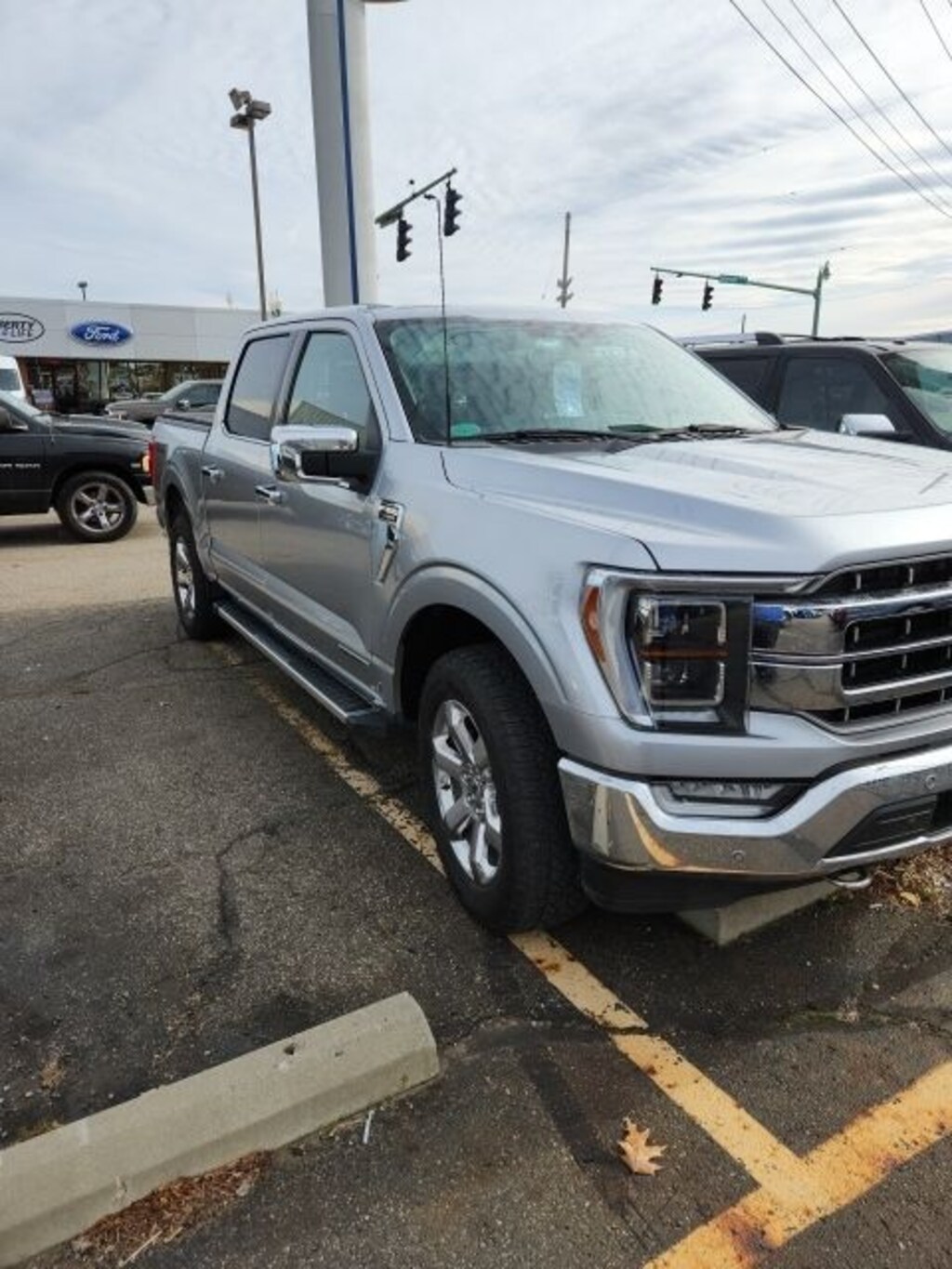 Used 2023 Ford F-150 Lariat Truck