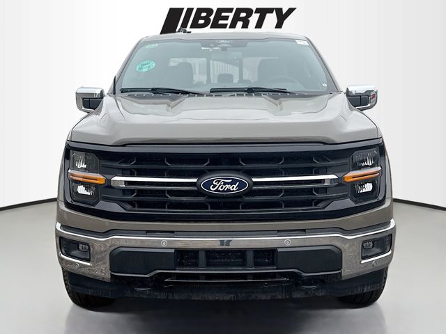 2025 Ford F-150 XLT photo 2