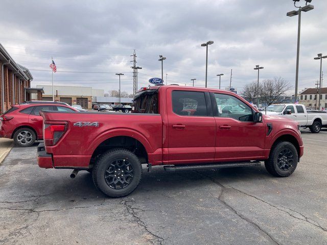 2025 Ford F-150 XLT photo 4