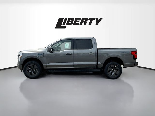 2025 Ford F-150 Lightning photo 4